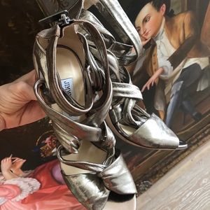 JIMMY CHOO 39  pewter heels